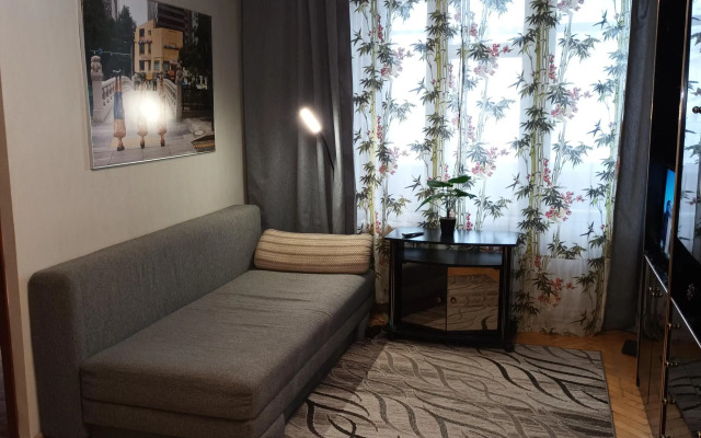 Апартаменты на Севастопольской