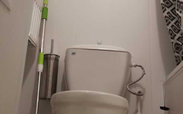 Апартаменты Студия в Микрорайоне Строителей