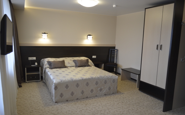 Rybinsk Hotel
