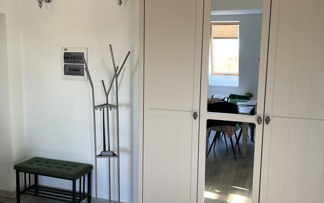 U Morya Apartments