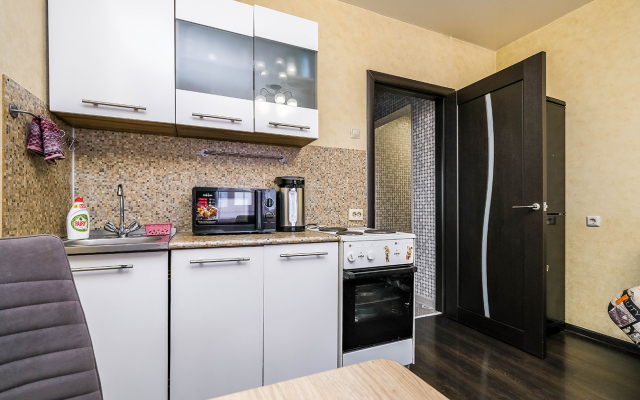 Апартаменты Колхидская 31