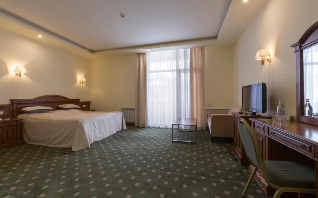 Armenia Hotel