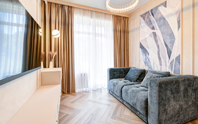 Bolshaya Stilnaya V Zhk Alleya Park Flat