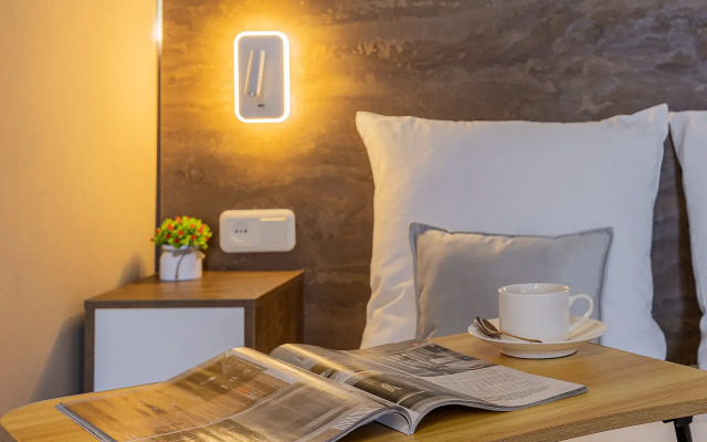 Апартаменты с новым дизайнерским ремонтом