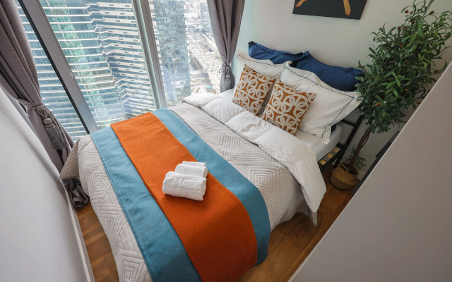Full House na 35 Etazhe v Bashne OKO Towers Moskva Siti Apartments