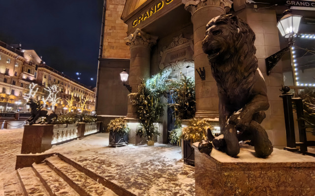 Апартаменты InterLoft 1 Old Town Free Parking Wi-Fi 100/50 Smart TV