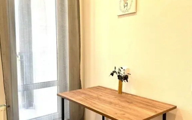 Na Bulvare Kosmonavtov Flat
