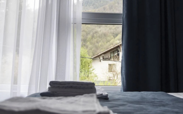 SilverPeak Apartments