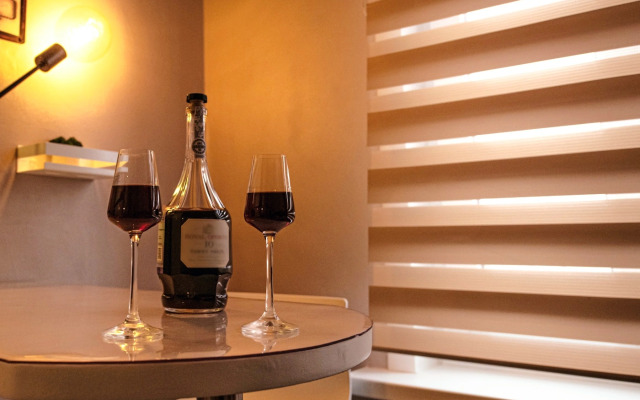 Квартира кинотеатр у метро