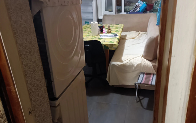 V Gostyakh U Babushki V Moskve I U Reshal Flat