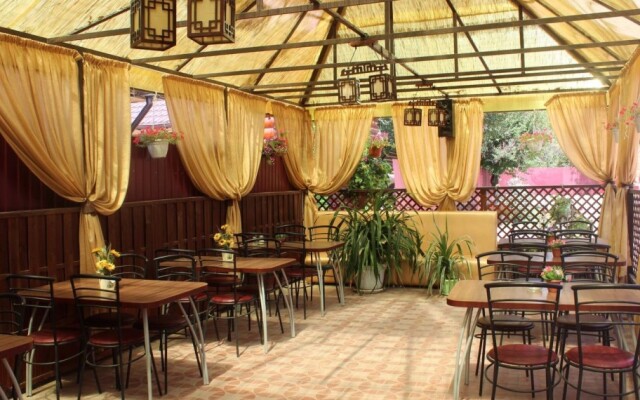 Гостиница Алмаз