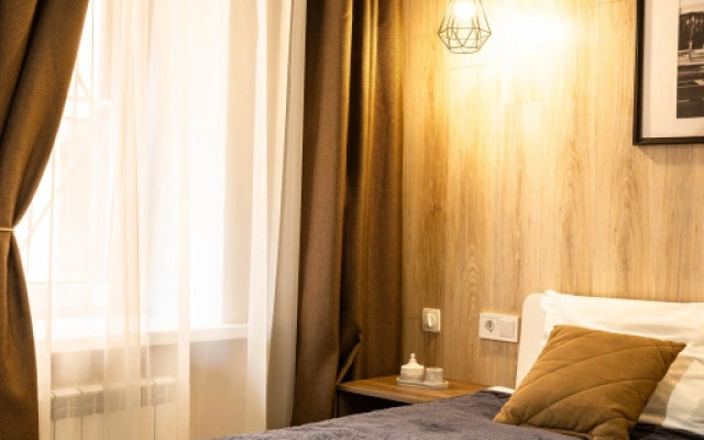 Floris 1 Apartment Vosstaniya Square