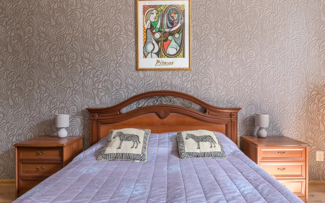 Квартира у Петропавловской крепости