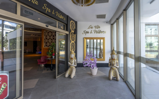 Апартаменты Maxi Sirius Town