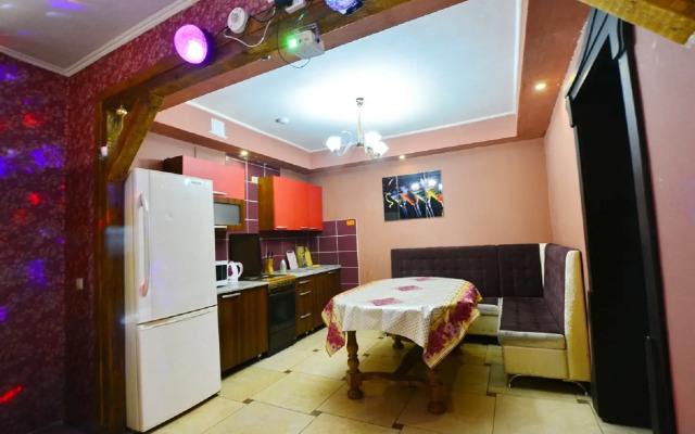 Pod Lipoy Private House