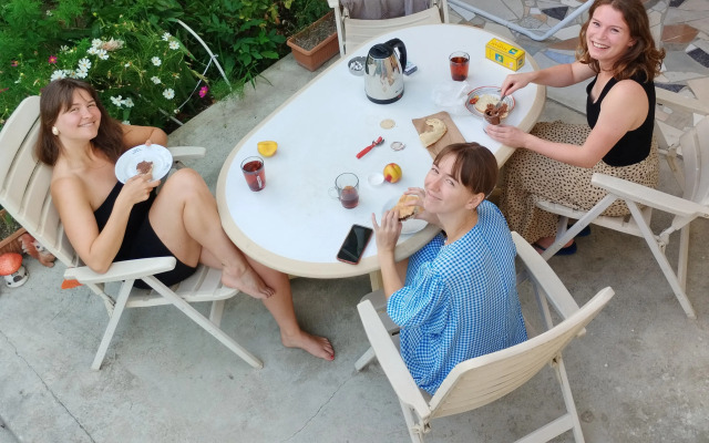 Eco-friendly Why Me Tbilisi Guest House