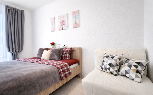 1-комн. апартаменты в ЖК "Новин" с большой кроватью