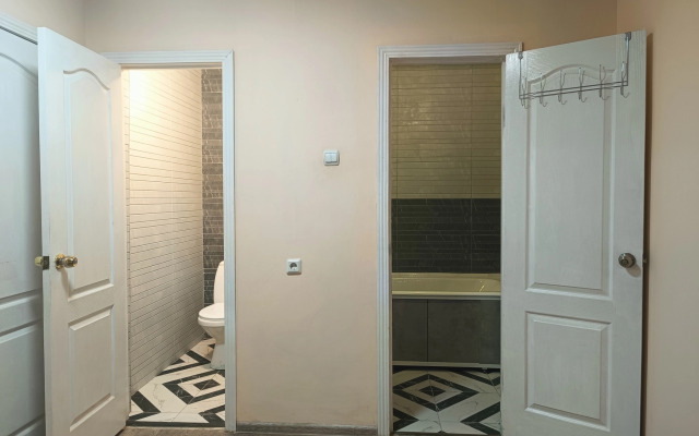 Квартира Большая квартира на 8 человек в центре города