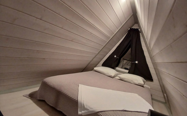 Частный Дом На краю поля