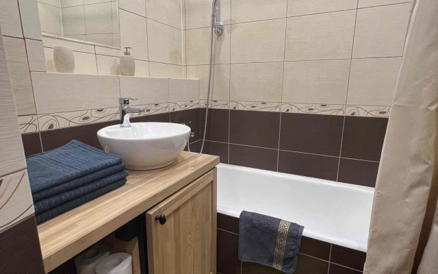 Апартаменты на Свободном Переулке 22