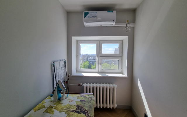 Tihaya kvartira v centre delovoj zhizni Flat