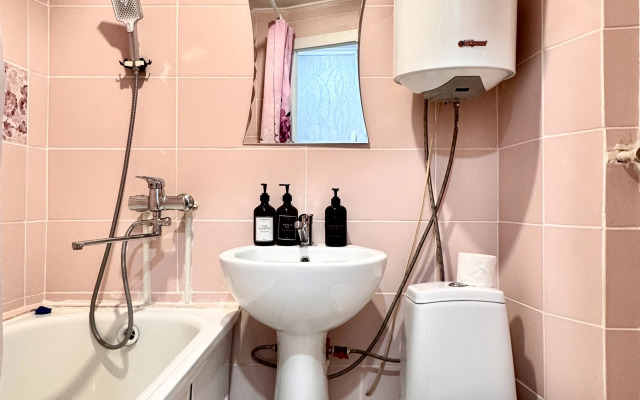 Odnokomnatnaya Na Usolke Tkacheva 17/1 Flat