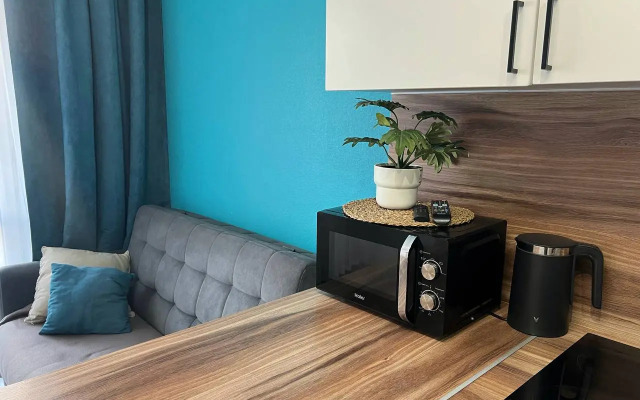 Uyutnaya Kvartira S Balkonom Pyadom S Kadom Flat