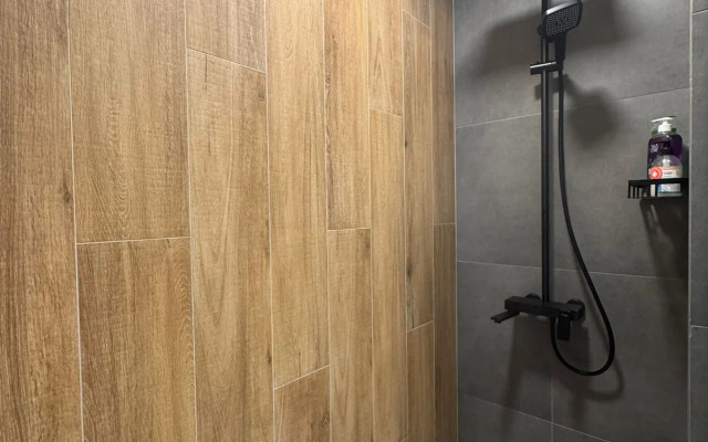 Апартаменты Дизайнерская евродвушка Район Грин Хауз