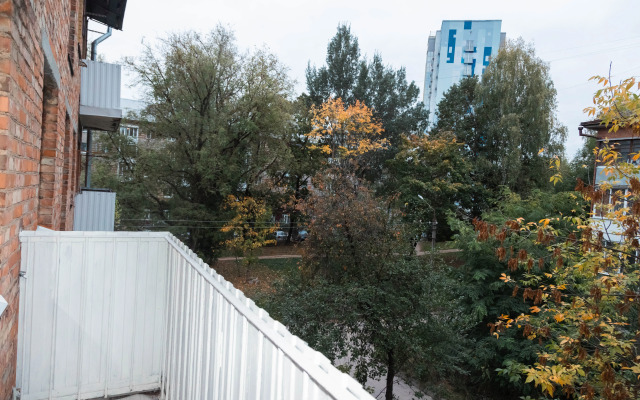 V Samom Serdtse Smolenska Flat