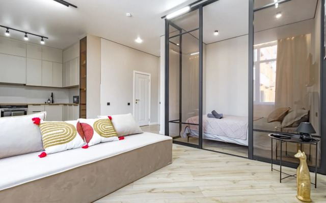 S Novym Remontom V Tsentre Apartments