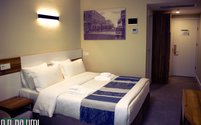 Old Batumi Hotel