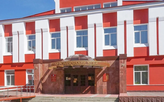 Na Komsomolskoy 126 Flat