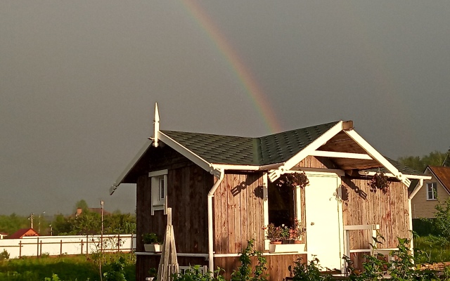 Dachnyij Domik Na Den' Guest house