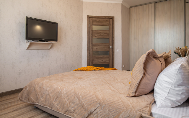 S Vidom Na Gorod Flat