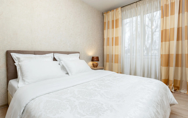 Ladgorna na Nezavisimosti 74 Apartments