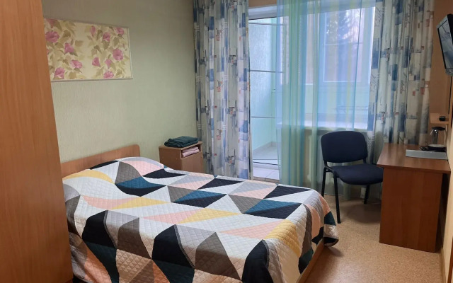 Hotel Solnechny