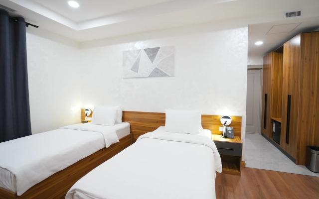 Avant Hotel Tashkent Pool&Spa