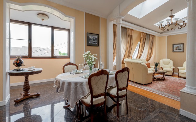 Апартаменты MyhomeYourhome на 11-ой линии Васильевского острова 4