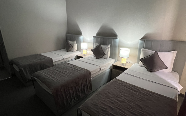 Mini Hotel