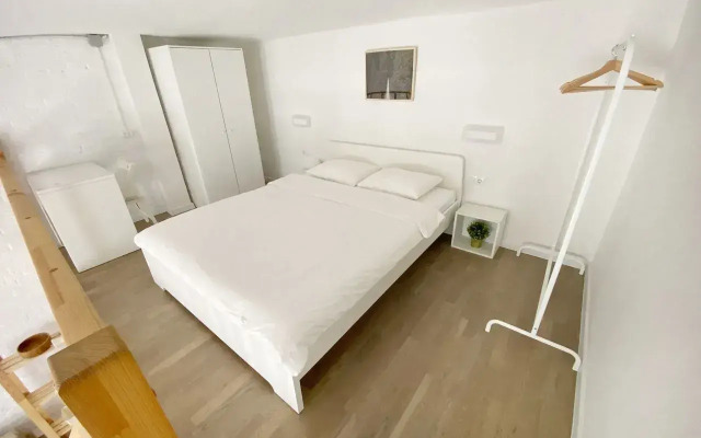 Na Trudovom pereulke 1А Flat