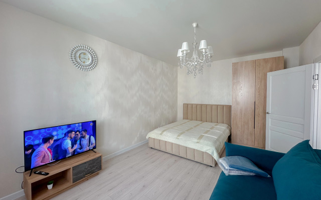 Odnokomnatnaya V Belykh Rosakh Flat
