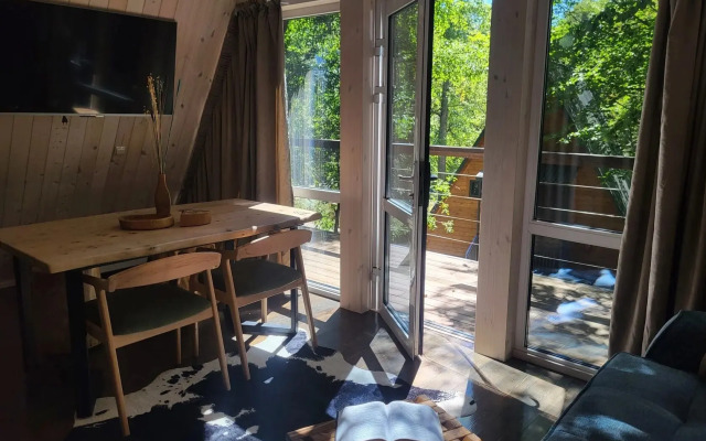 Azgard Hotel