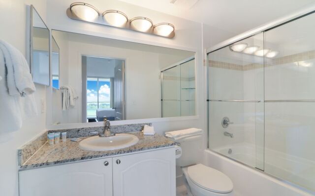Intracoastal Yacht Club Apart-Hotel