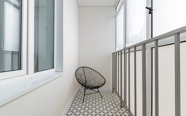 Uyutnaya Stilnaya Studiya U Tsentralnogo Rynka Flat