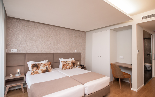 Essence  Inn Marianos Hotel