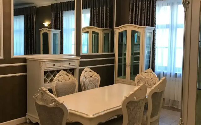 Апартаменты Люкс на Тверской рядом с Красной Площадью