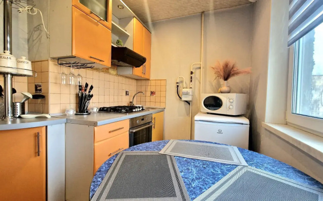 Na Ulitse Narodnogo Opolcheniya 18 Apartments