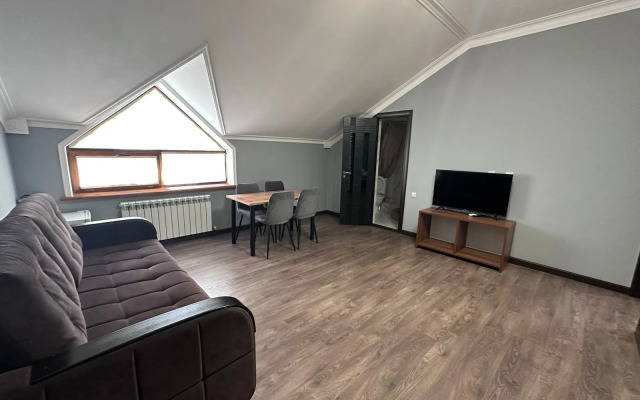 Апартаменты двухкомнатные на Амет Хан Султана 6/6