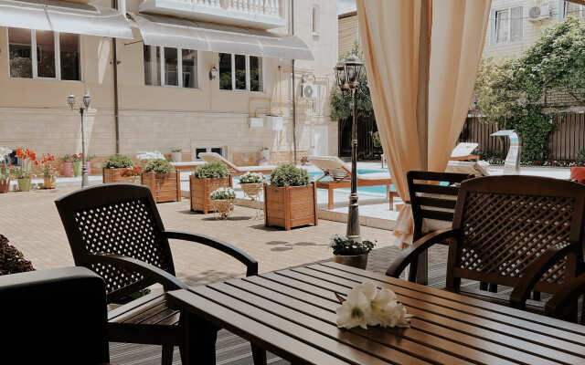 Katran Hotel
