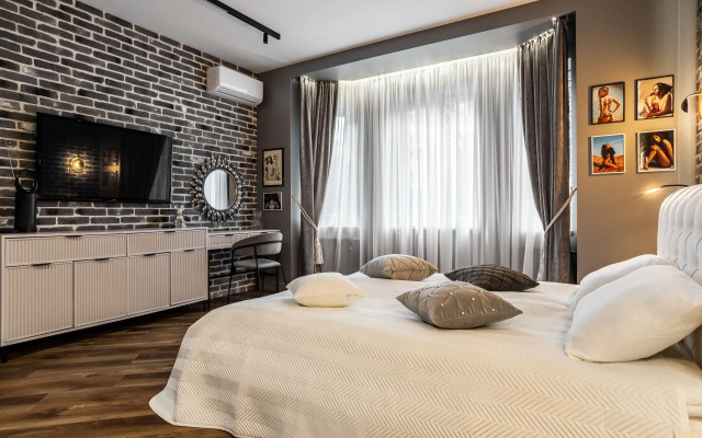 Апартаменты Apart39 с Двумя Спальнями в Самом Центре Голливуд